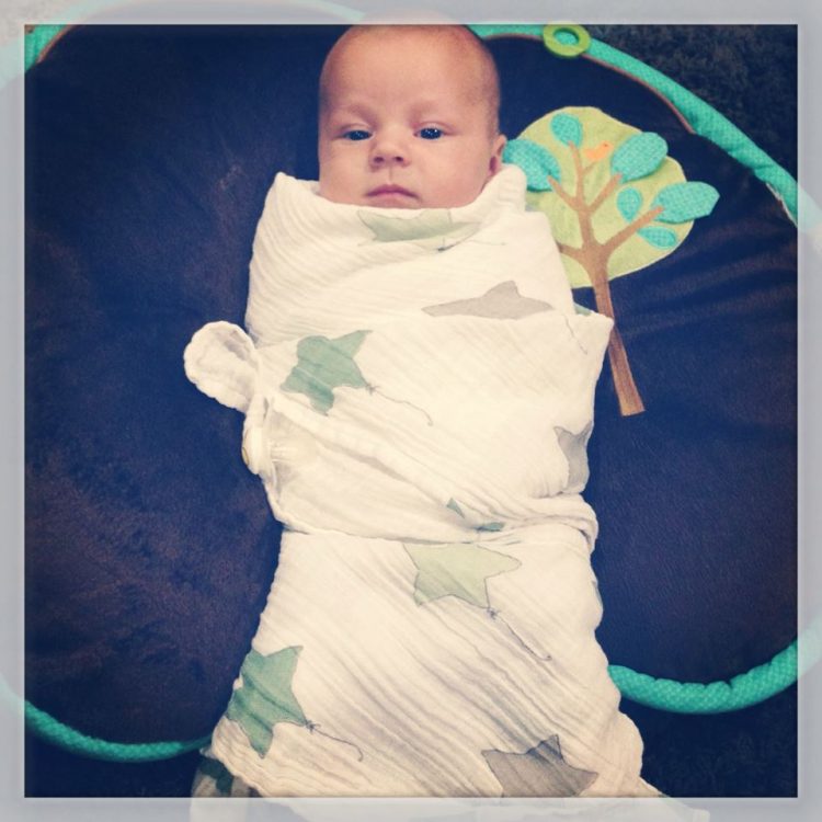 How To Swaddle Using An aden + anais Swaddle Blanket Real Mom Reviews